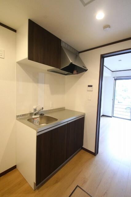 市川市福栄２丁目のアパートのキッチン
