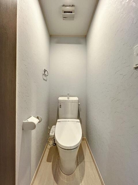 市川市福栄２丁目のアパートのトイレ