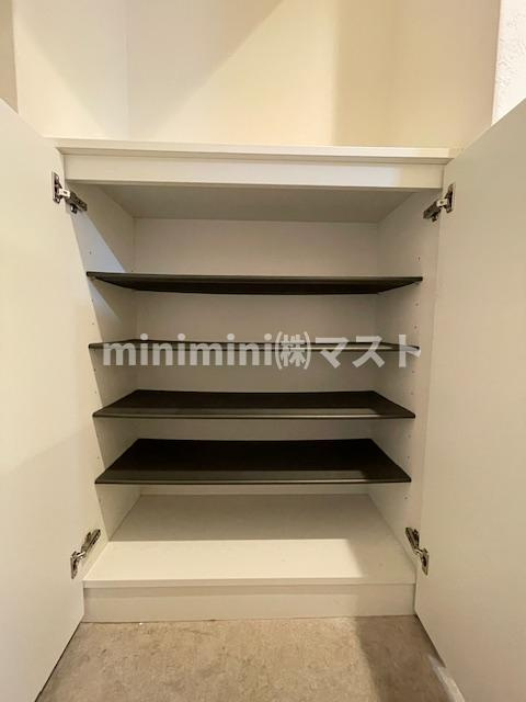 グランパシフィック聖天坂の収納