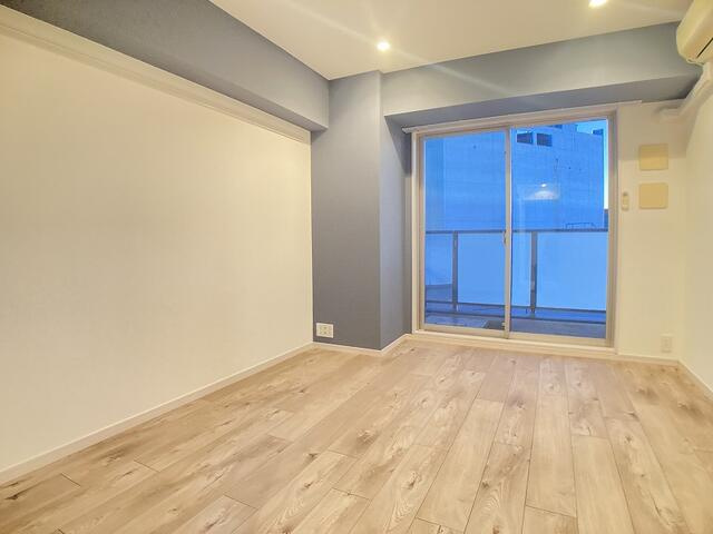 浦安市北栄１丁目の賃貸マンションの居間・リビング|※同建物別部屋参考写真