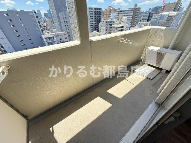 メゾンドヴィレ都島のバルコニー
