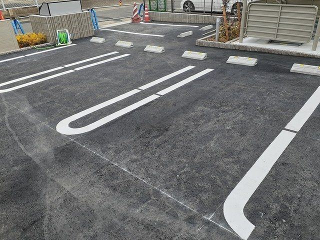 ポルテ　ボナールの駐車場
