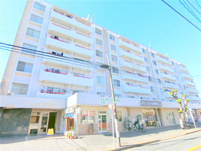 リナス池上の外観|外観　1971年12月築　RC造地上7階建て1LDK～2LDK総戸数47戸内装リノベーション済　東京都大田区池上6丁目　東急池上線池上駅からバス通りで1本道！ファミリーマート目の前の立地！