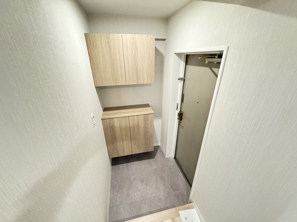 マンション津坂の玄関