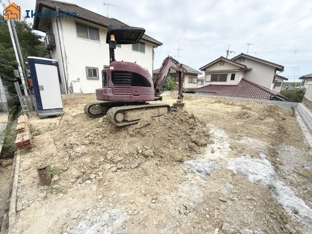 神戸市西区天が岡第2　新築戸建の駐車場|【ホームページに現地動画掲載中】●年中無休：当日予約可●南東側お庭スペースあり！