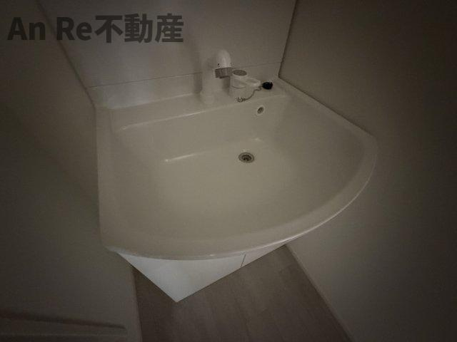 LUMIERE HATOGAYA の独立洗面台