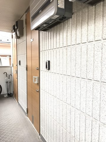 サン プレイスのその他共用部分|共用廊下