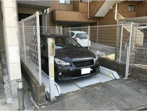 S-FORT金山の駐車場