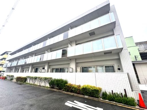 Lavia背戸口