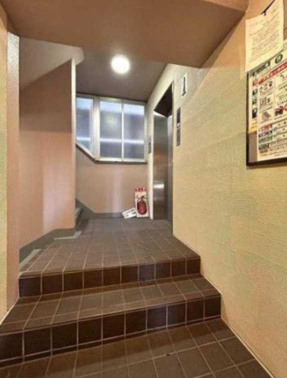 サンシティー東和　敷金０　オール電化　駅近のロビー
