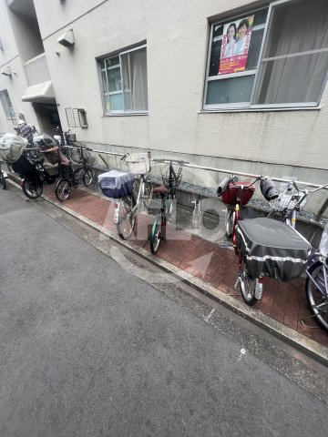 千島第二コーポ６号棟　小林小学校の設備|千島第二コーポ６号棟　駐輪場