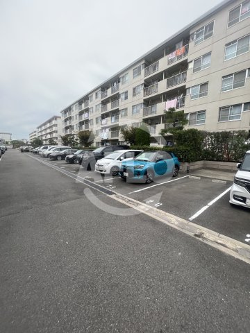 千島第二コーポ６号棟　小林小学校の駐車場|千島第二コーポ６号棟　駐車場
