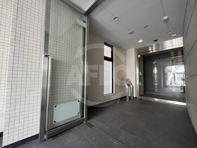 キルシェ北堀江　堀江小学校区のエントランス|キルシェ北堀江　エントランス