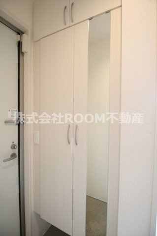 クレセントⅠの収納|こまごまとしたものを収納できそうですね