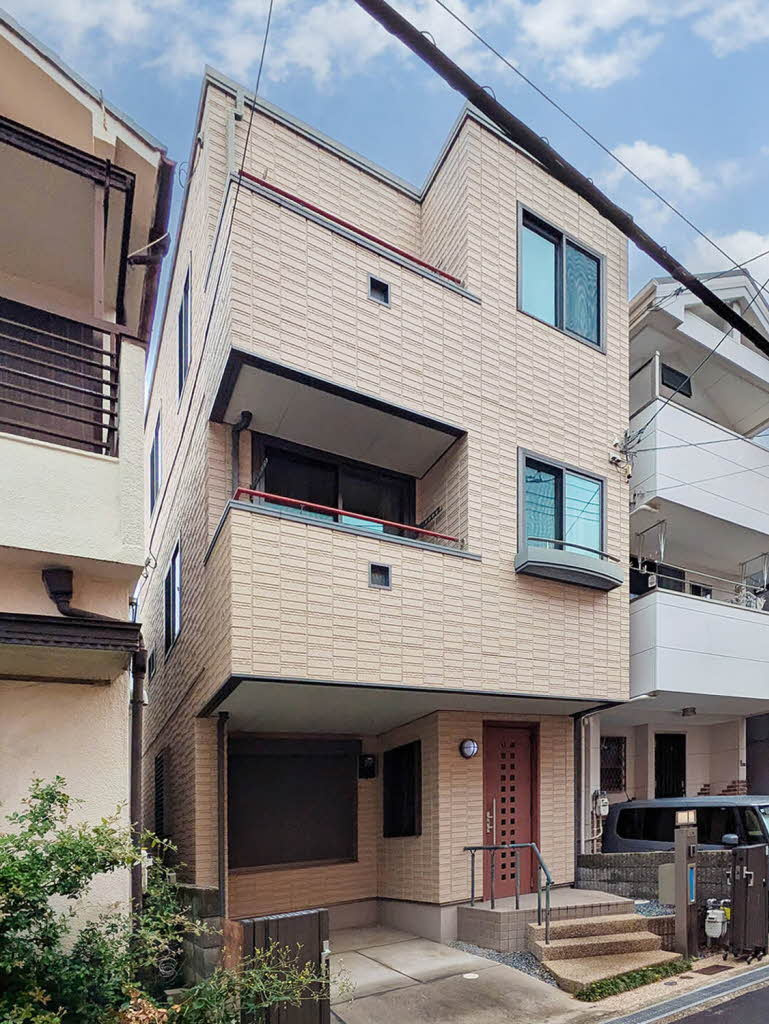吹田市泉町５丁目戸建ての外観