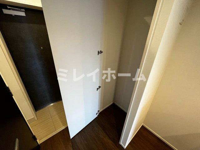 ディアレイシャス東京サウスパレスの収納|同建物内別のお部屋の参考写真になります。