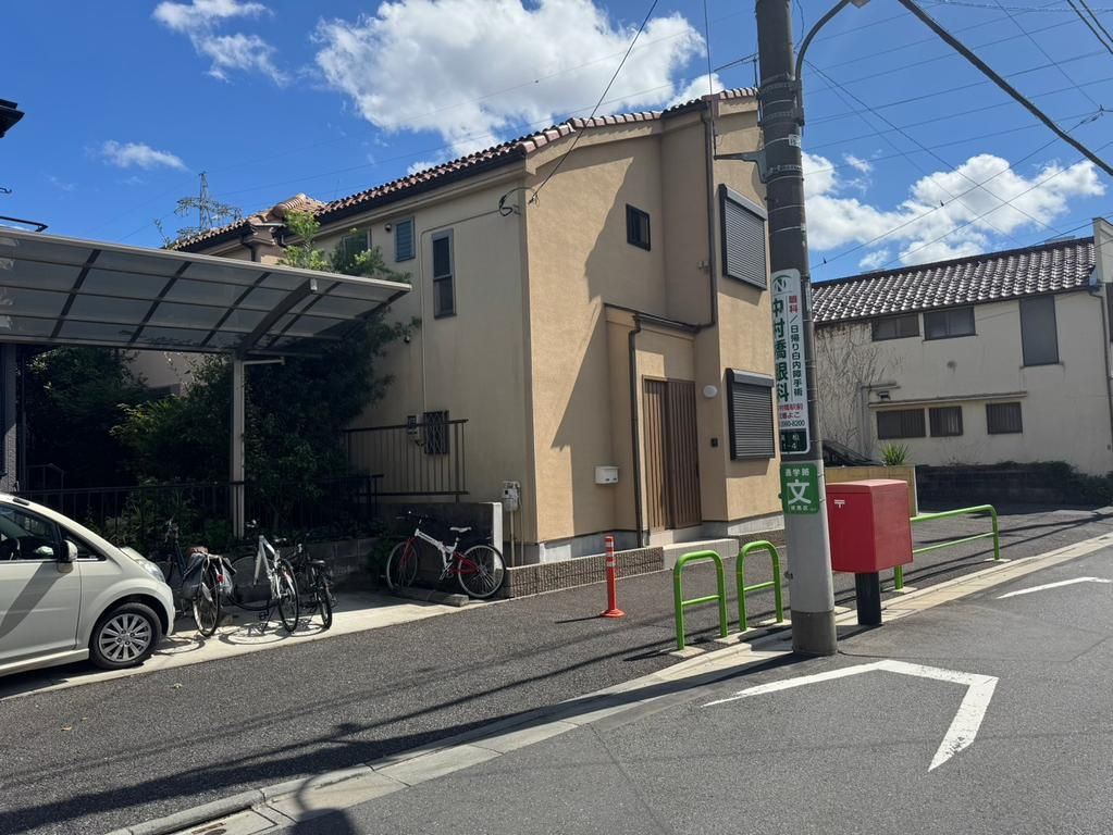 戸建 練馬区高松１丁目の前面道路含む現地写真