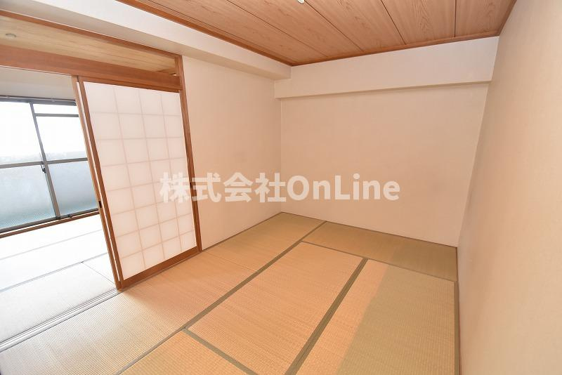 メゾンアコアラムの和室