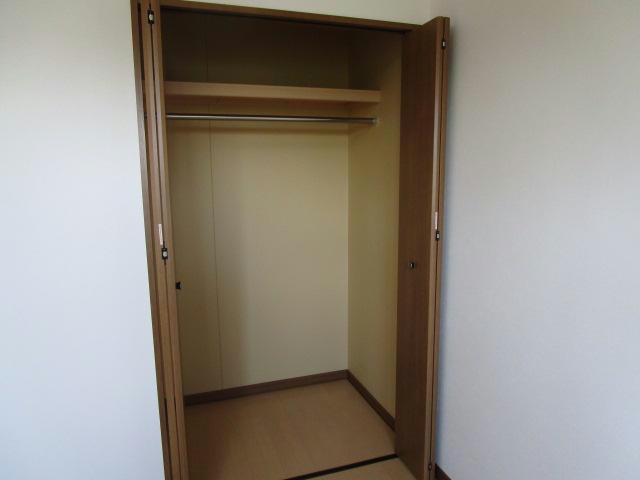 西17北2借家（16-9）の収納