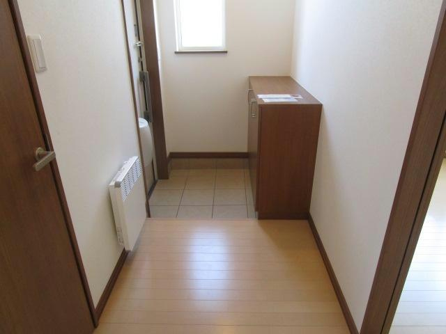 西17北2借家（16-9）の玄関