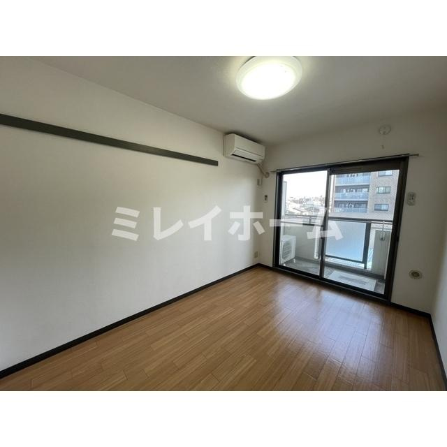Navi多摩川の居間・リビング