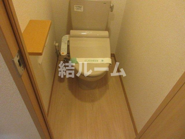 北区志茂２丁目の賃貸マンションのトイレ