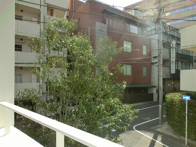 エルスタンザ文京湯島の設備|２F