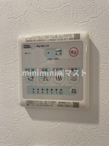 スプランディッド本町グランのロビー