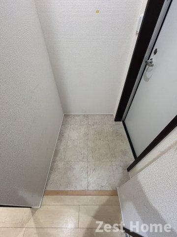フジパレス西立花Ⅱ番館の玄関