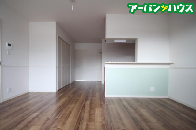 SMART LIFE 庭瀬 北棟の内装