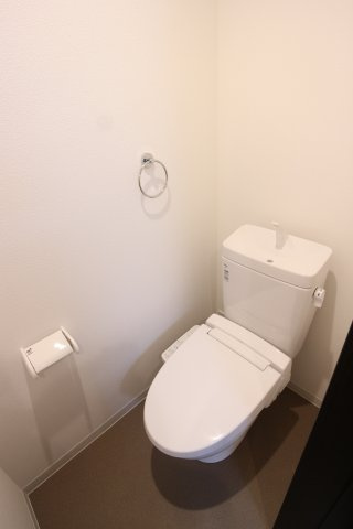 ジーメゾン東垂水のトイレ