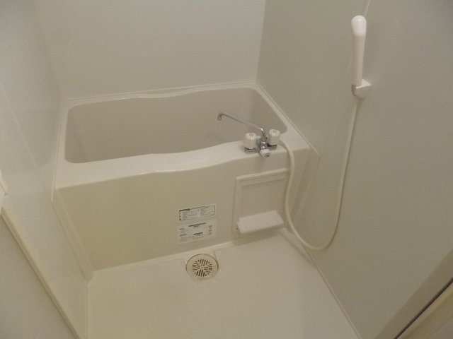 【浴室】 | エンゼルプラザeastⅠ | 日々の暮らしに欠かせないお風呂です