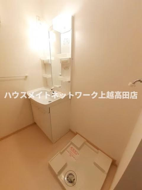 カーサ・デ・ラ・パスＡの洗面所|洗髪洗面化粧台・洗濯機置場