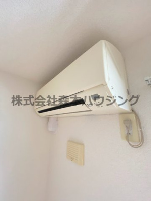 【設備】 | 　リヴェール香里園 | ※同タイプ別室の写真を使用しています。
　設備内容や色調など相違がある場合は実際のお部屋の現状優先となります。