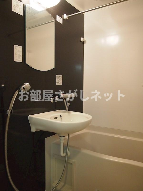 ルーブル南池袋【おとり物件なし】#学生・社会人にオススメ！初期費用分割払いOK！の浴室