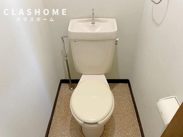 パレス三宝   刈谷市近郊の賃貸はクラスホームのトイレ|同物件の別部屋になります。