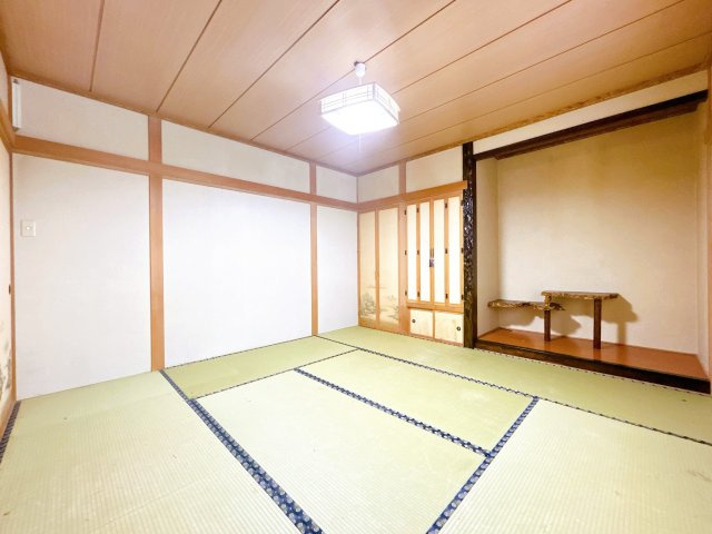 常呂郡訓子府町末広町１２６番地　中古売家の和室|【現況】1階和室です