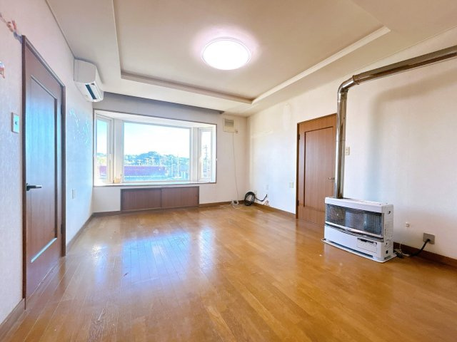 常呂郡訓子府町末広町１２６番地　中古売家の居間・リビング|【現況】2階リビングです