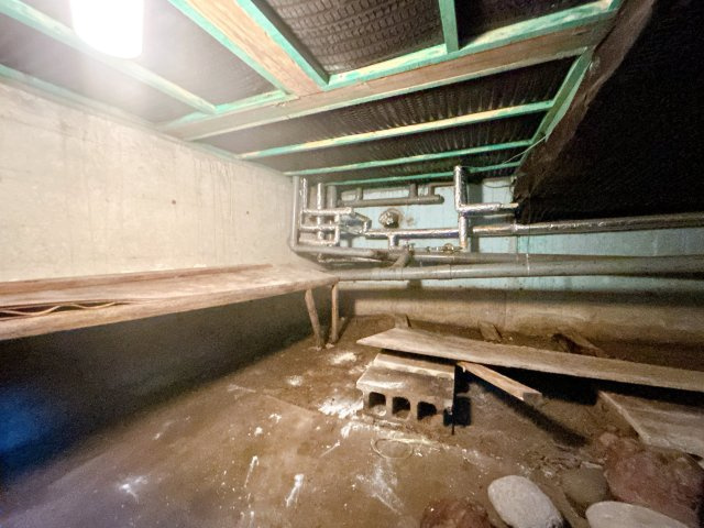 常呂郡訓子府町末広町１２６番地　中古売家の構造・工法・仕様|【床下】中古住宅の３大リスクである、雨漏り、主要構造部分の欠陥や腐食、給排水管の漏水や故障を２年間証致します。