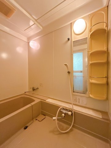 常呂郡訓子府町末広町１２６番地　中古売家の浴室|【現況】1.25坪サイズの浴室です