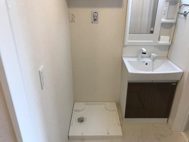 センチュリー　ドエルⅢの洗面所