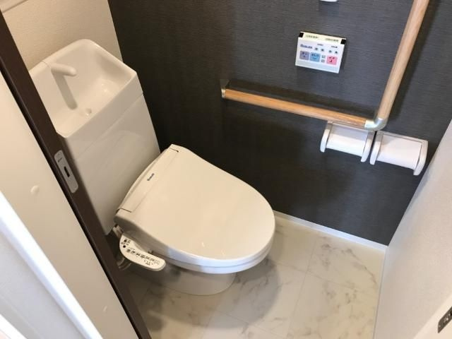 センチュリー　ドエルⅢのトイレ