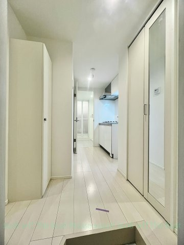 ディオステージ新栄の玄関