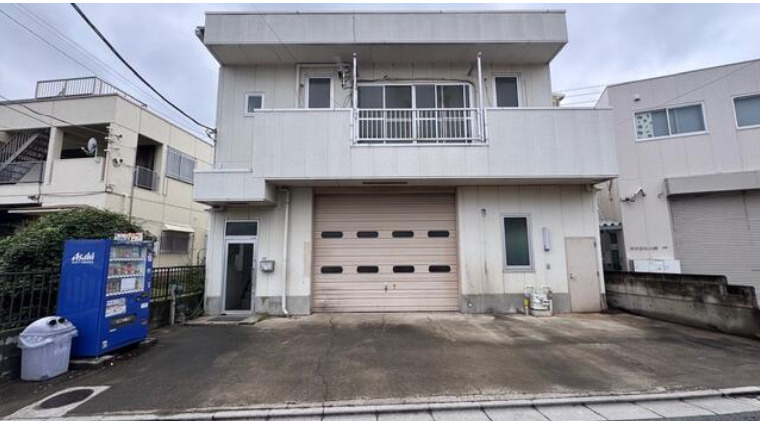 板橋区新河岸２丁目の倉庫の外観