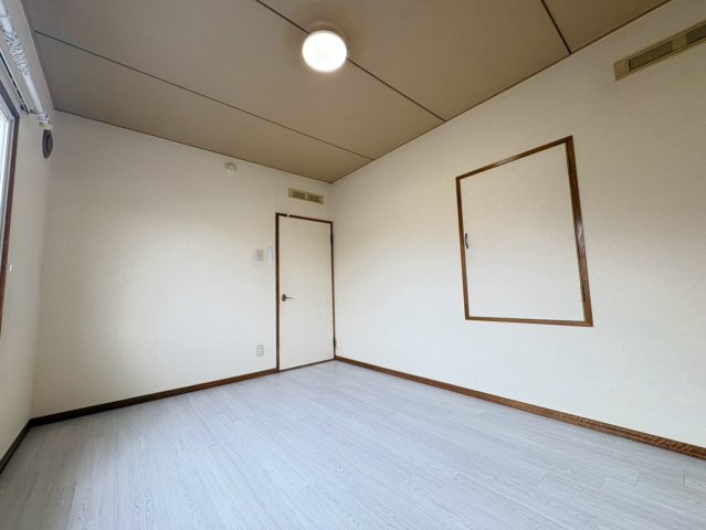 春採5丁目19-8貸家の内装