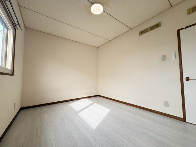 春採5丁目19-8貸家の内装