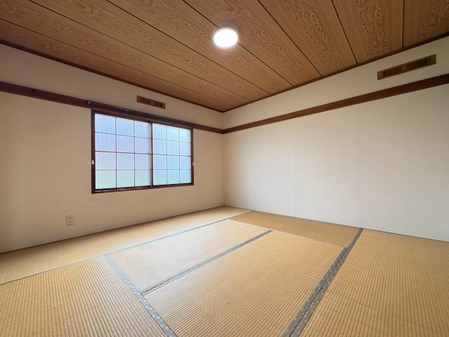 春採5丁目19-8貸家の内装