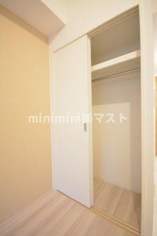 セレニテ難波プリエの収納