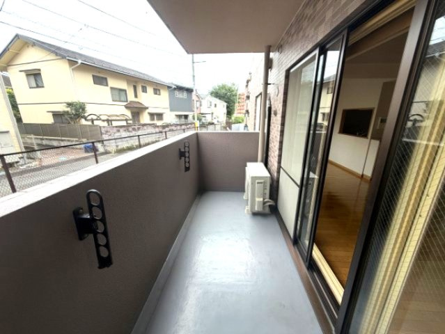 ルピナス日野壱番館のバルコニー