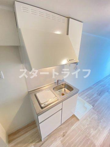 大阪市東淀川区淡路３丁目の賃貸マンションのキッチン
